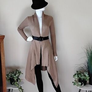 Chic Women's Tan Cardigan